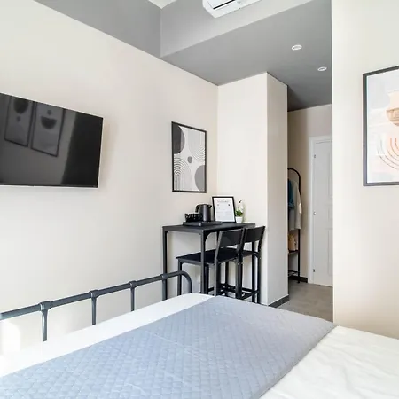 Aurora Apartamento Génova